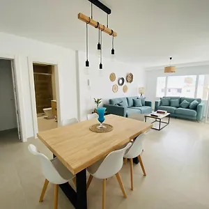 Puerto Del Carmen, Casa Mama Puerto del Carmen (Lanzarote)