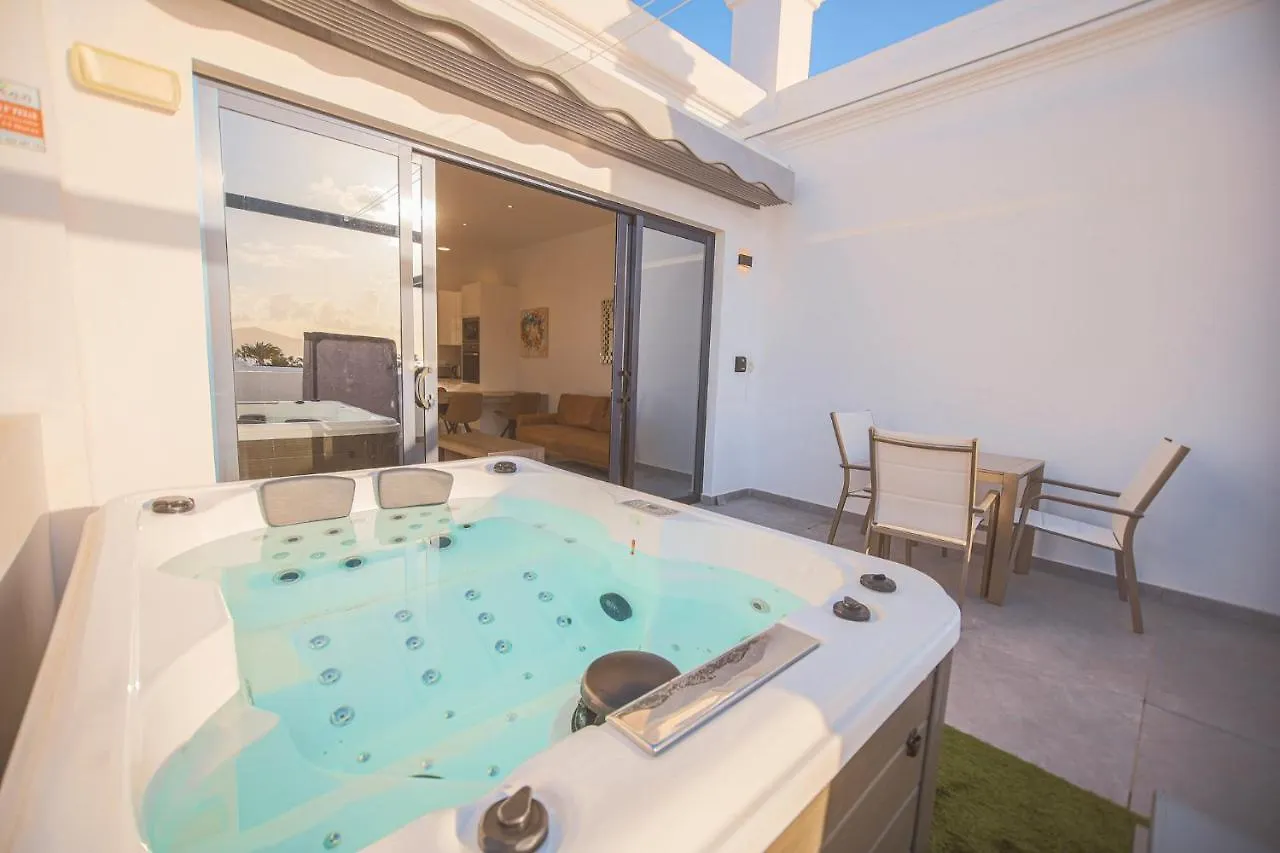 Atlantico Plaza 1A - 3 Beds - 2 Baths Apartment Puerto del Carmen