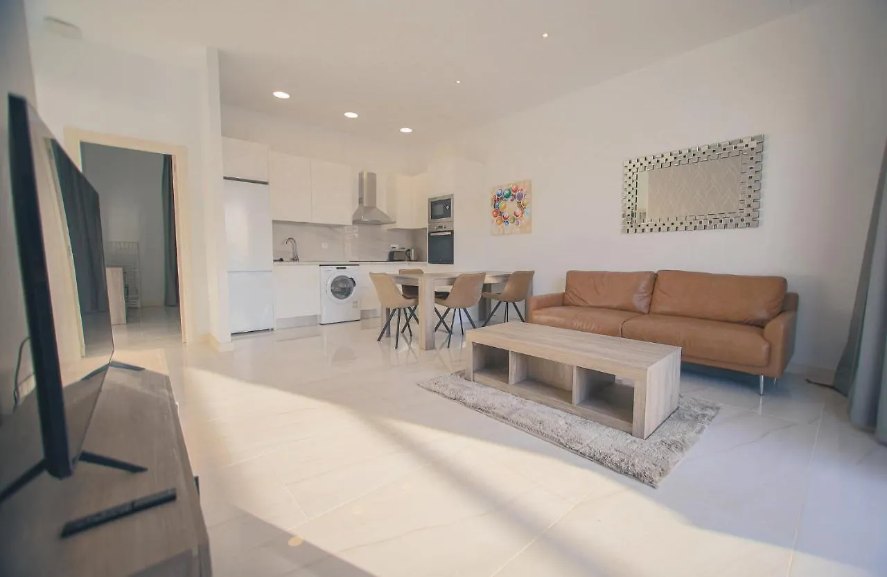 Atlantico Plaza 1A - 3 Beds - 2 Baths Apartamento Puerto del Carmen  Puerto del Carmen (Lanzarote)